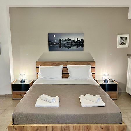 Lia'S Luxury Apartment - Near Airport コロピオン エクステリア 写真