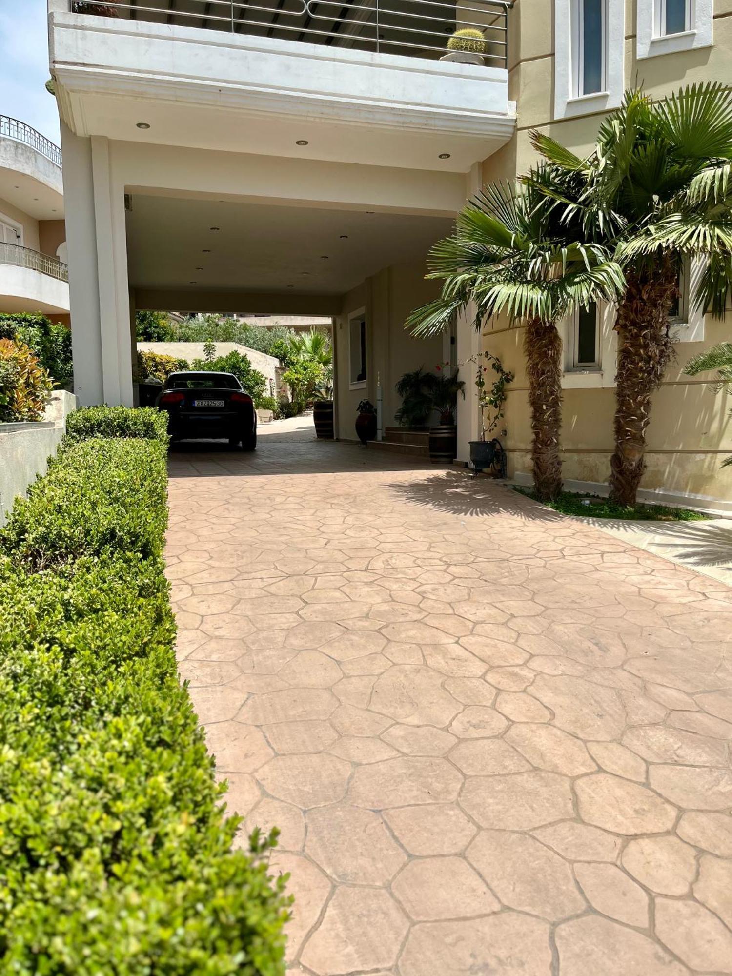 Lia'S Luxury Apartment - Near Airport コロピオン エクステリア 写真