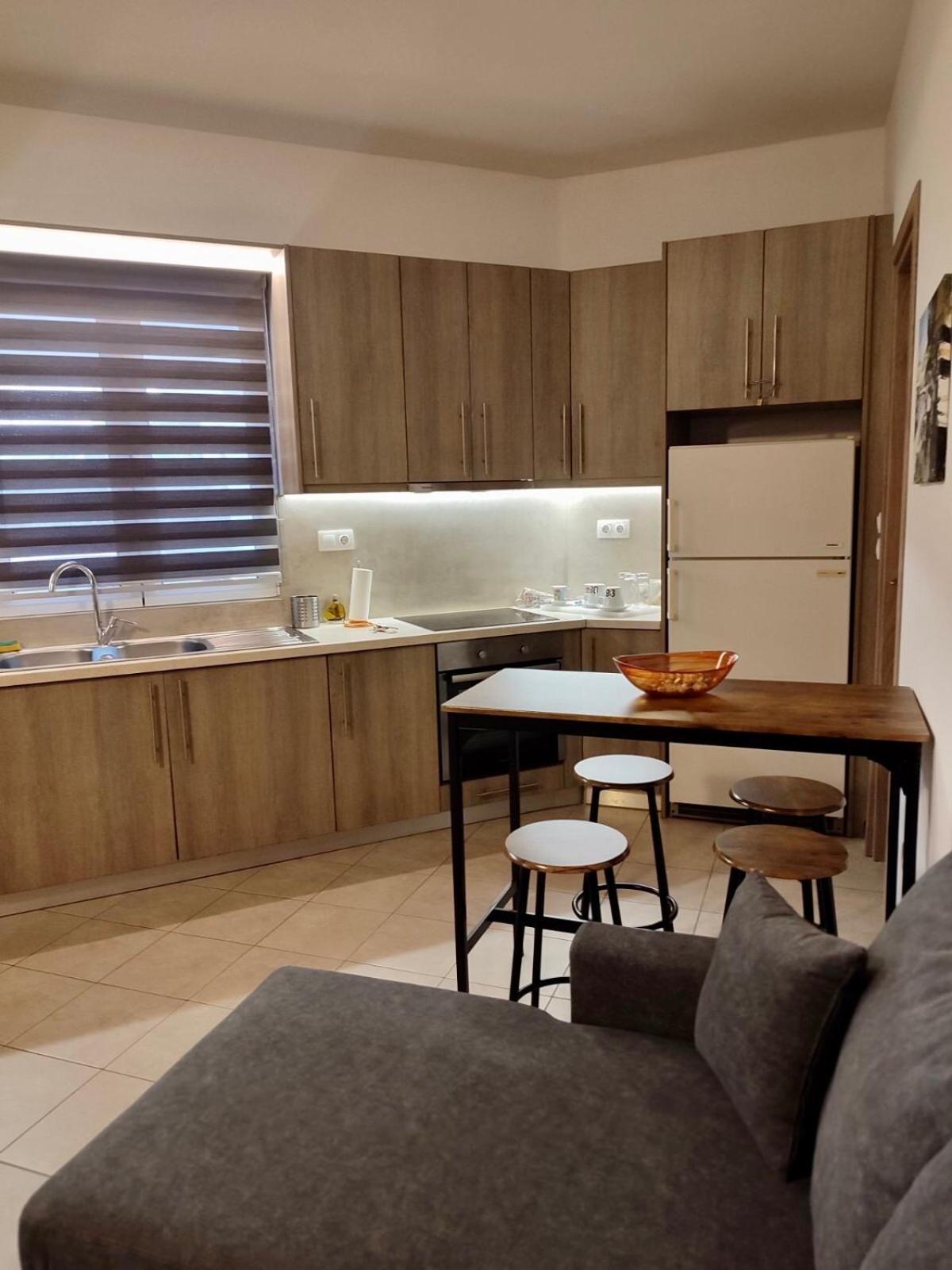 Lia'S Luxury Apartment - Near Airport コロピオン エクステリア 写真